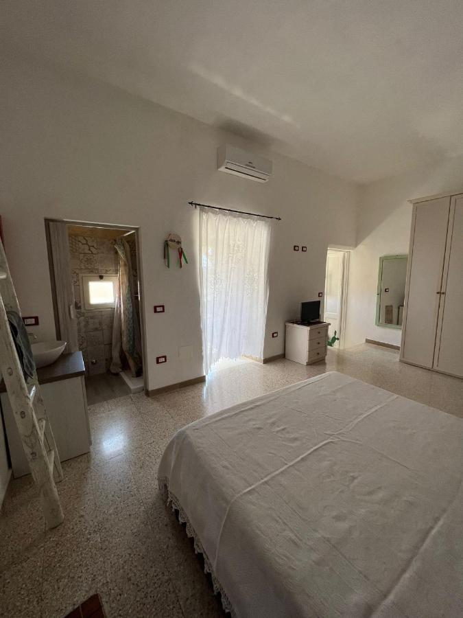 Casa Corte della libertà Uggiano La Chiesa Esterno foto